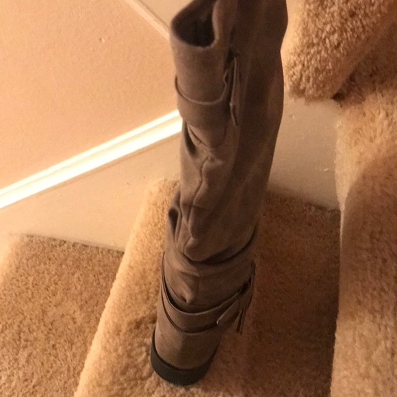 Taupe Distress Riding Boot- FAST SELLER - Picture 2 of 8